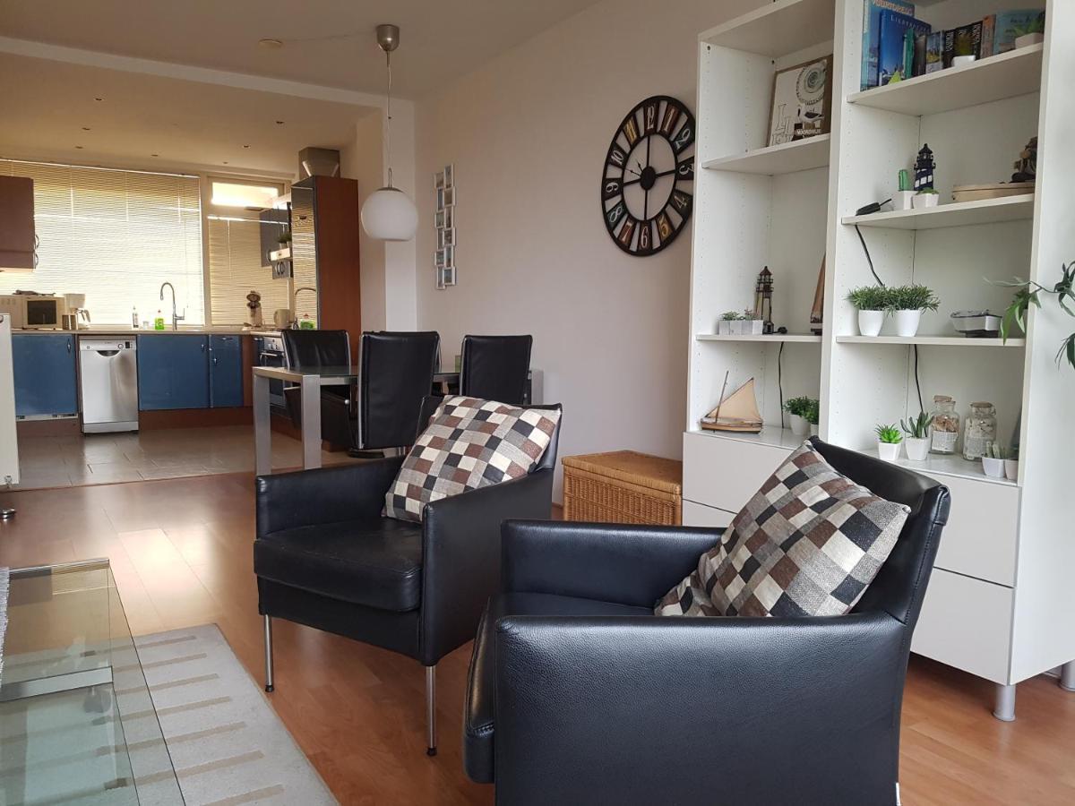 Appartement "Zicht Op De Vuurtoren" ノールトウェイク エクステリア 写真