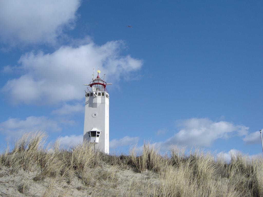 Appartement "Zicht Op De Vuurtoren" ノールトウェイク 部屋 写真